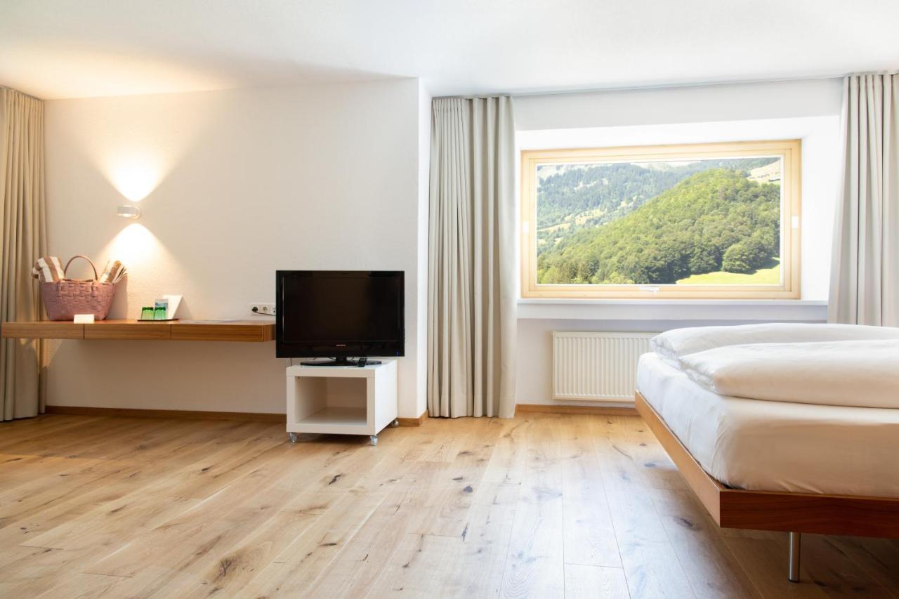 Hotel Krone In Au Au (Vorarlberg) Exterior photo